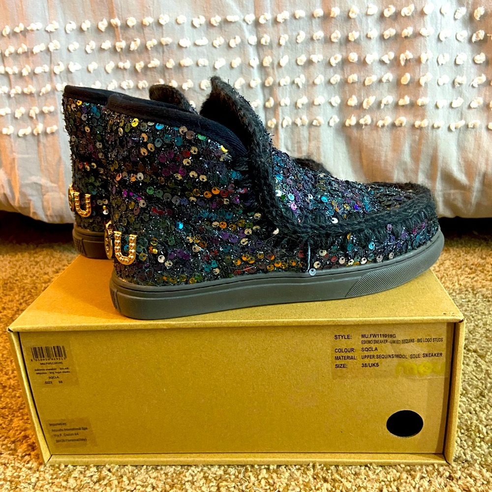 MOU logo-embellished sequined ankle boots